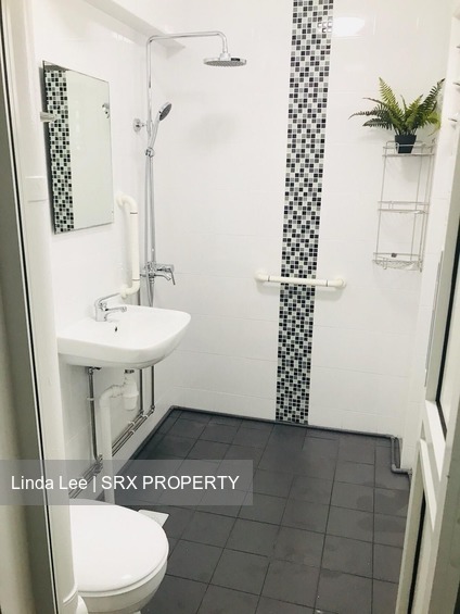 Blk 205 Bukit Batok Street 21 (Bukit Batok), HDB 4 Rooms #186724032